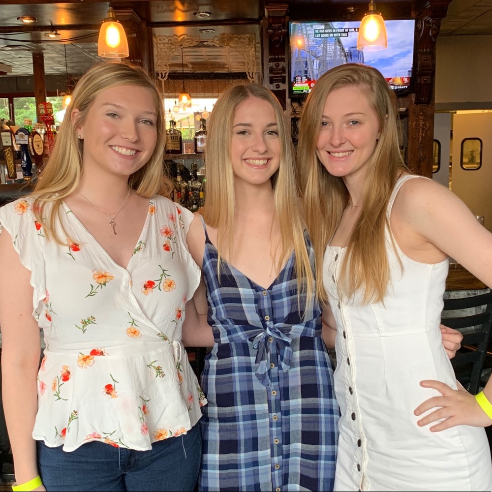 Meet your Posher, Lyndsey